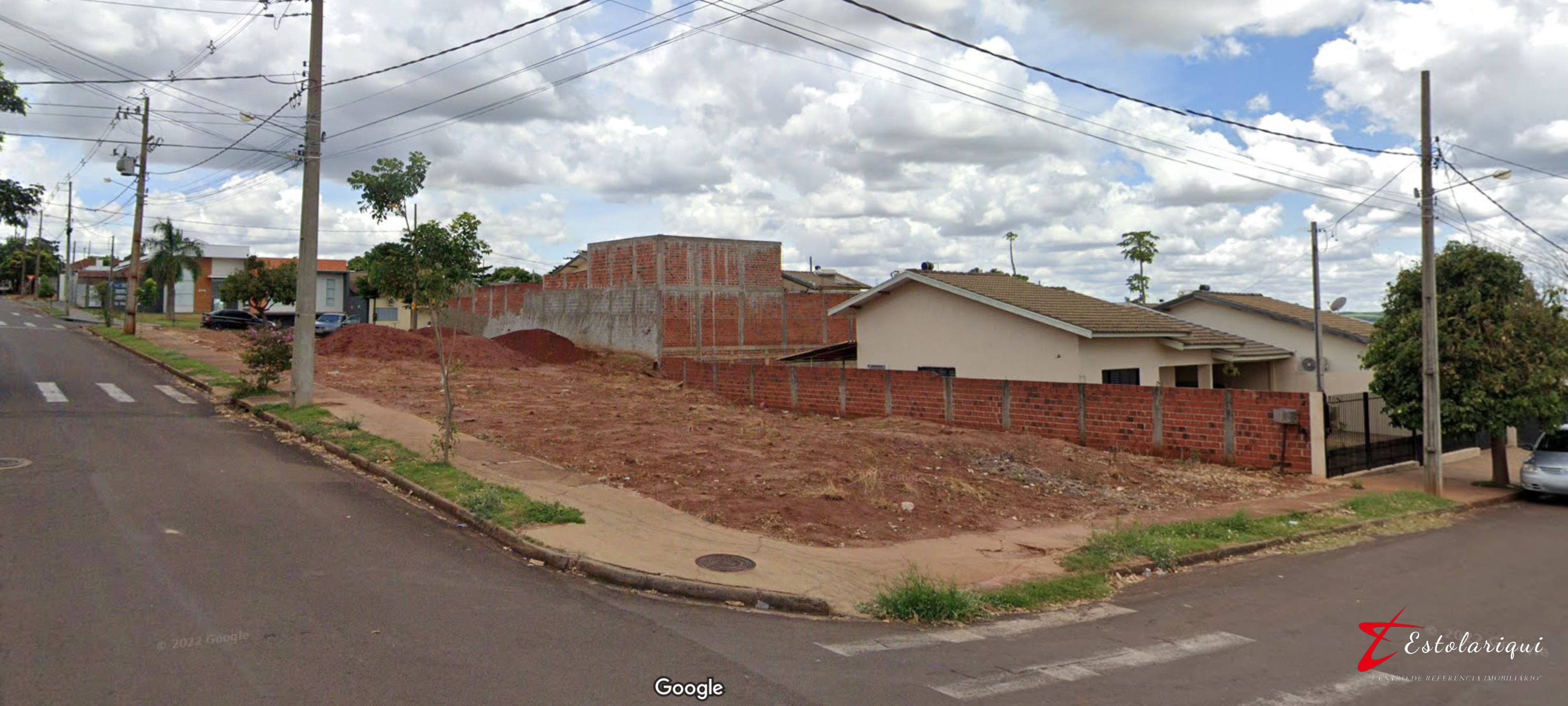 TERRENO DE ESQUINA A VENDA EM PARAISO DO NORTE